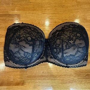 Torrid Curve 38DDD Elegant Black Lace Strapless Bra